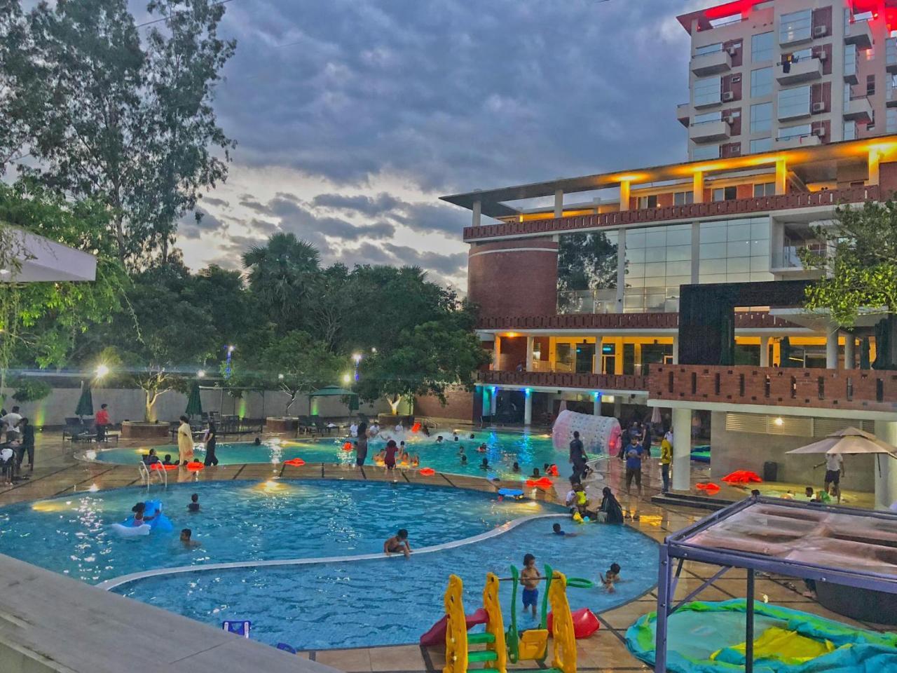 Sarah Resort Gazipur Exterior photo