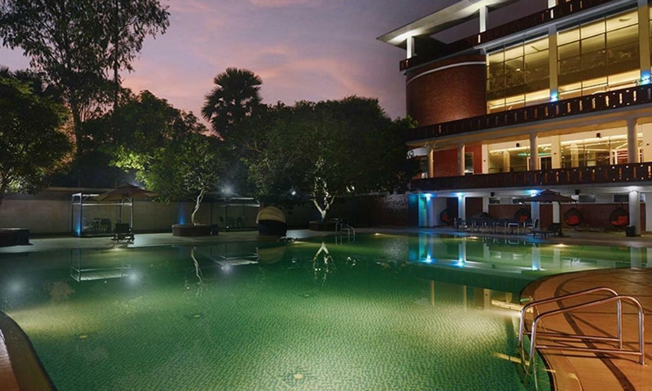 Sarah Resort Gazipur Exterior photo