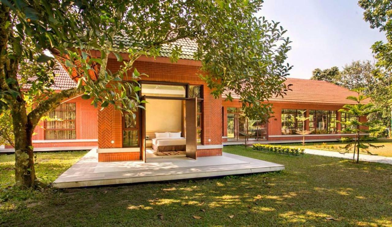 Sarah Resort Gazipur Exterior photo