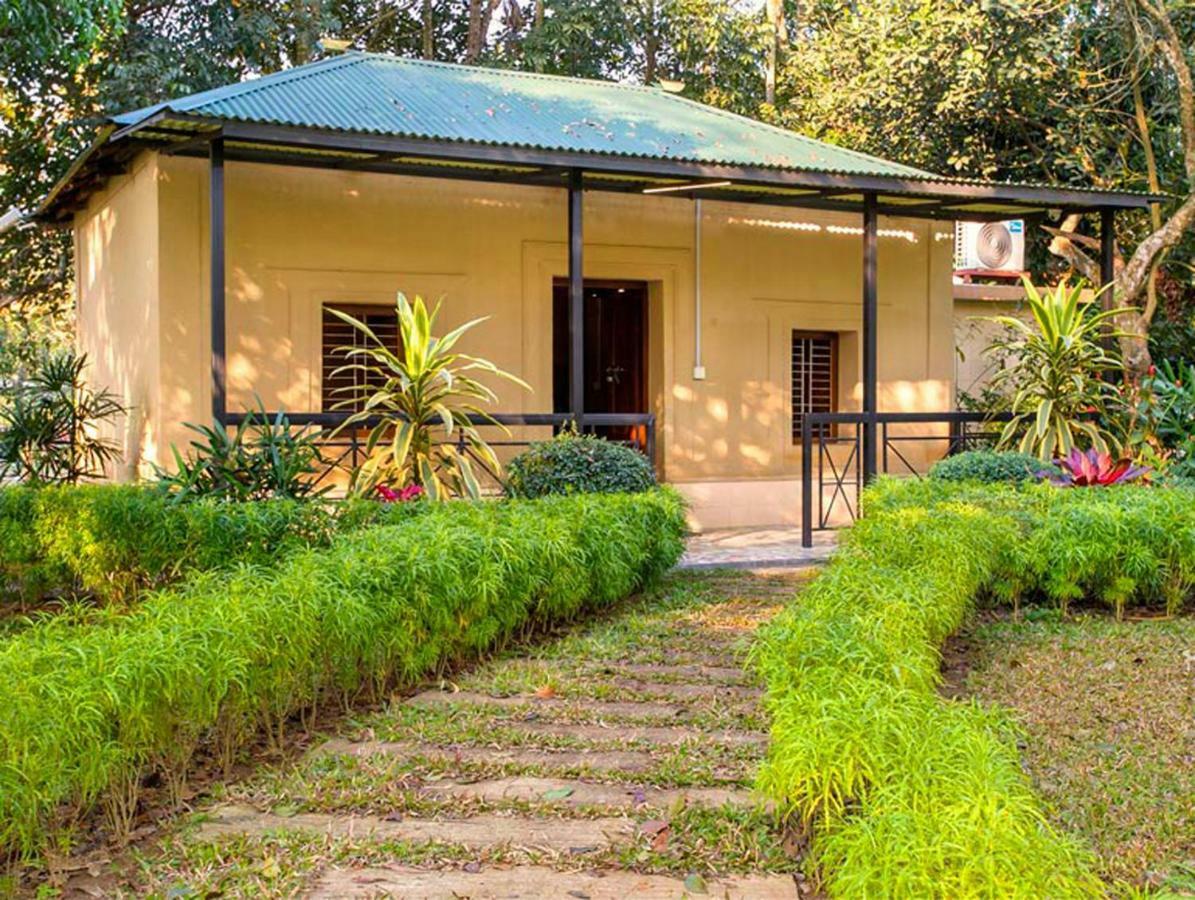 Sarah Resort Gazipur Exterior photo