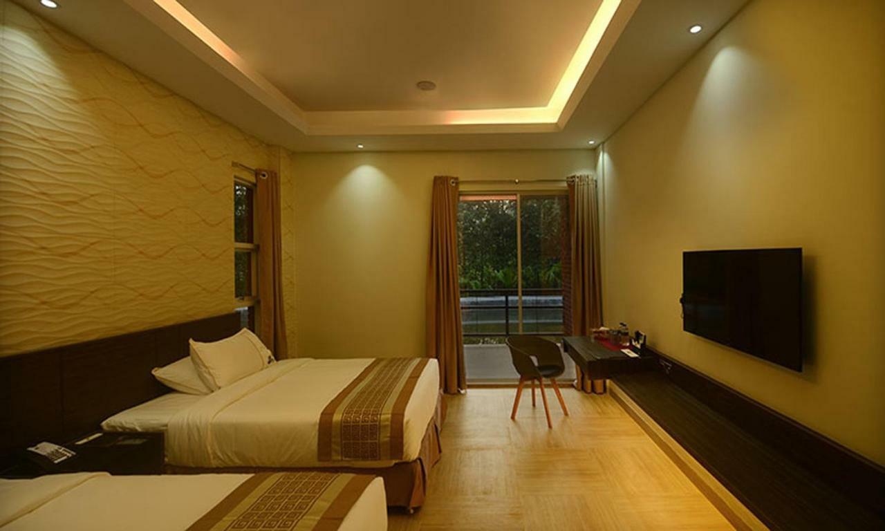 Sarah Resort Gazipur Exterior photo
