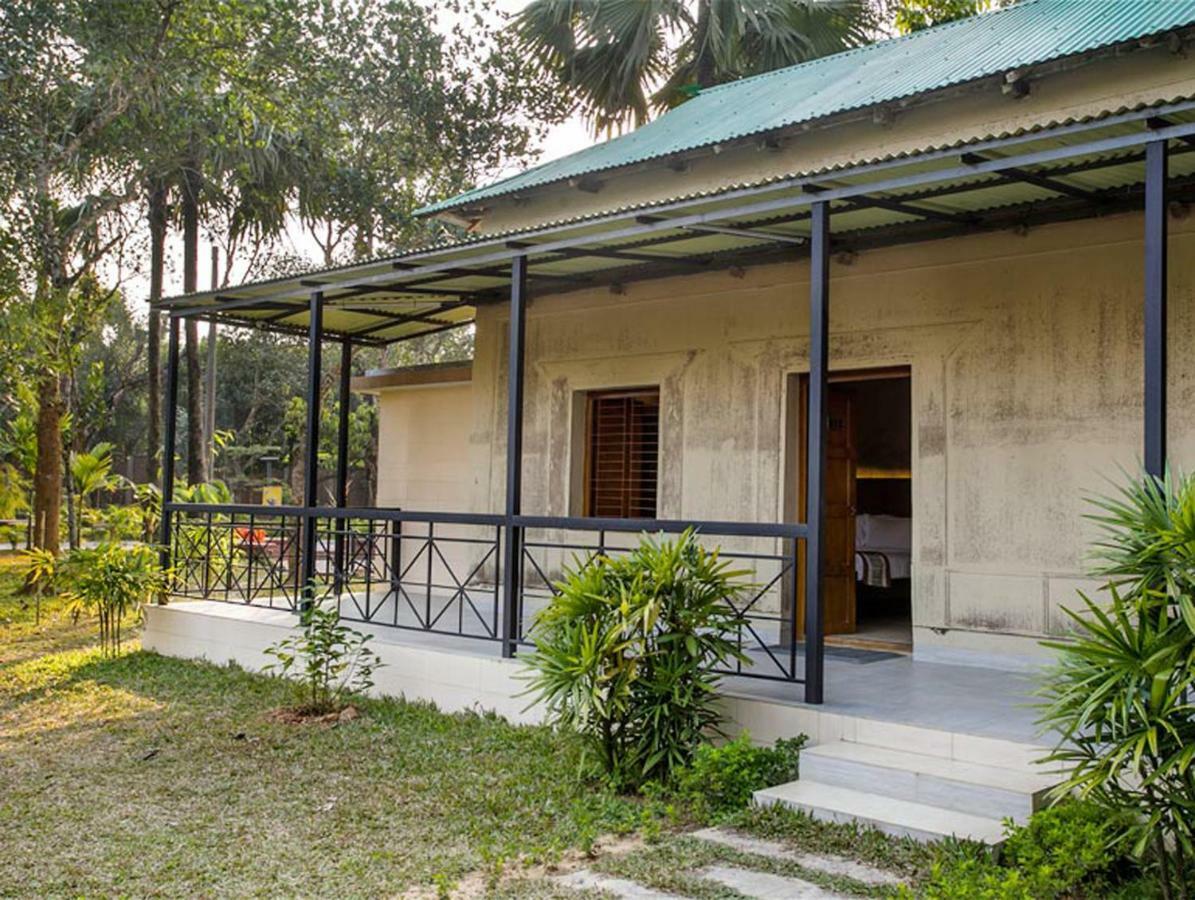 Sarah Resort Gazipur Exterior photo