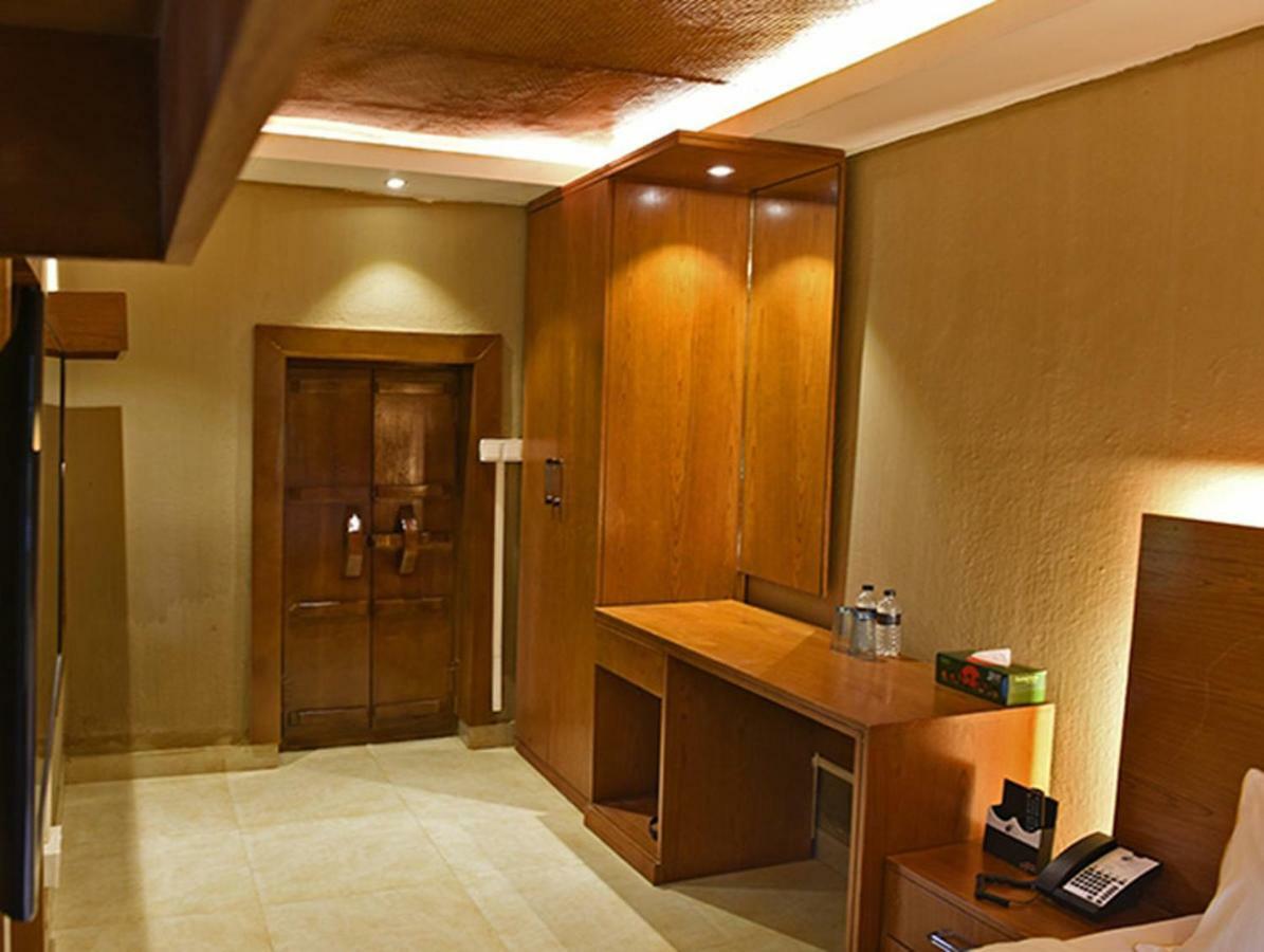 Sarah Resort Gazipur Exterior photo
